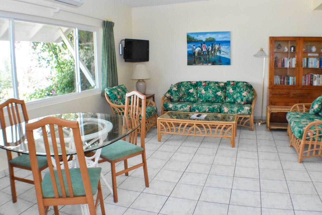 Antigua Village Beach Resort Dickenson Bay Esterno foto
