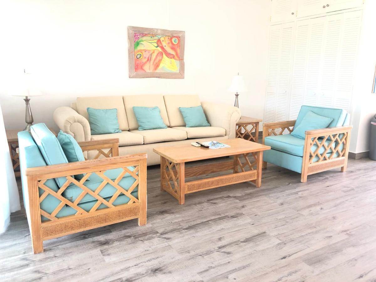 Antigua Village Beach Resort Dickenson Bay Esterno foto